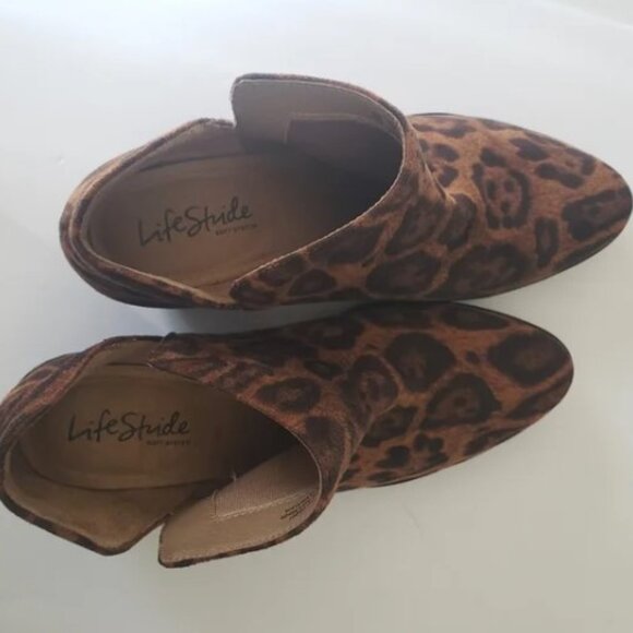 Lifestride Size 7.5 soft system, flex, leopard print booties Payton 2  LIKE NEW - Picture 4 of 4